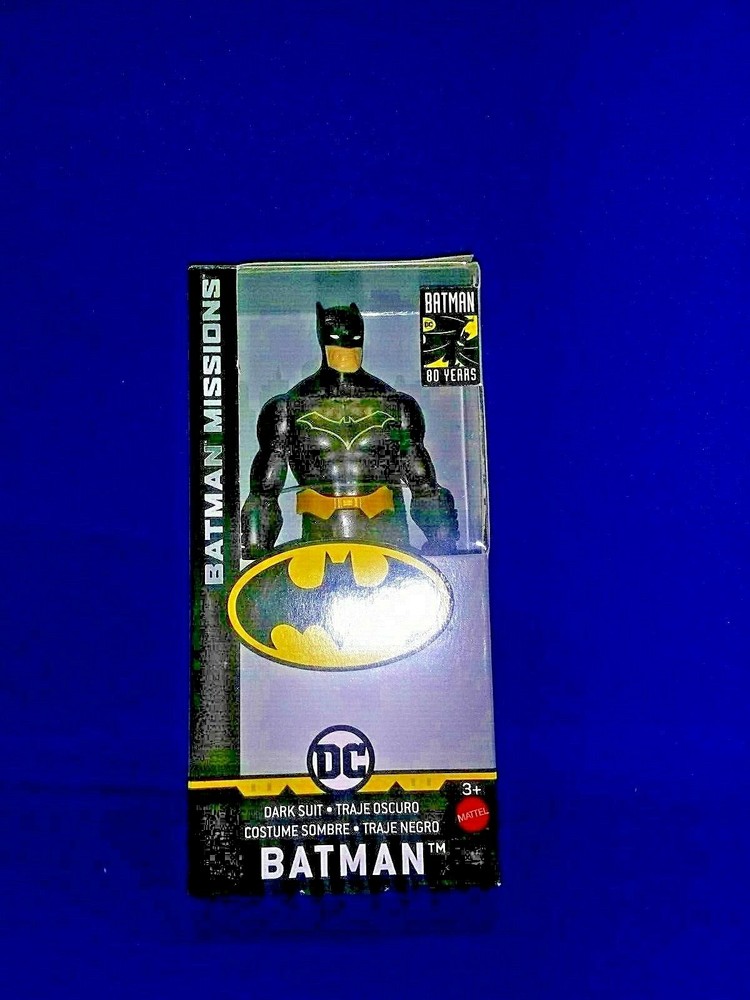 DC BATMAN 6″ Action Figure Black Suit Batman 80 Years Mattel Ages 3 & Up