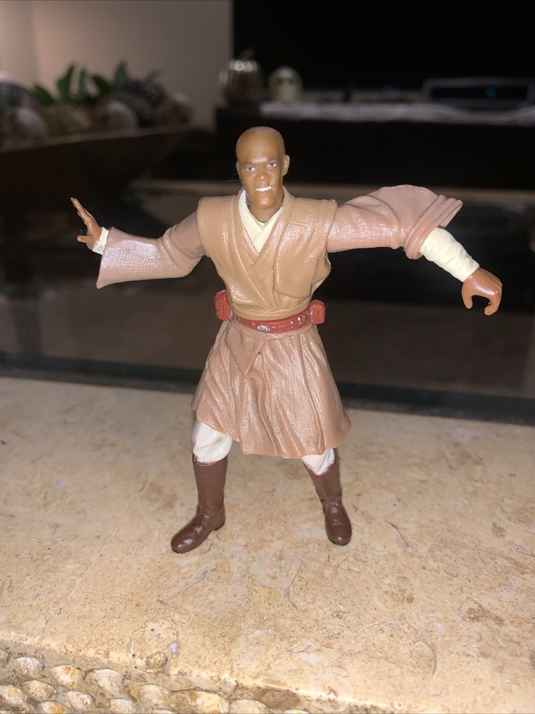 2002 Star Wars Mace Windu Samuel L. Jackson Action Figure