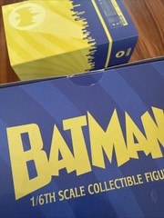 Hot Toys Sealed Batman 1/6 Scale Collector Edition Figure Adam West MMS218