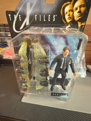 The X Files Series 1 McFarlane Toys 1998 Lot Of 2, Agent Muller & Agent Skully