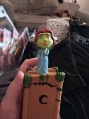 Shrek Smols Vinyl Figures Blind Capsule NEW Fiona