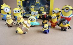 Universal Studios Park Exclusive Play Set 5 Figurines New + Lot of 14 Minions