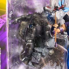 Marvel Classic Hawkeye 7″ Action Figure + Wasp Diamond Select 2014 (See notes)