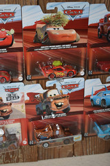 HUGE LOT OF LIGHTNING MCQUEEN, TOW-MATER & OTHER PIXAR CARS LMQ