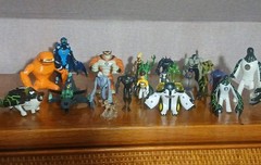 Ben 10 Ten Lot of 20 Action Figures Cartoon Network Vintage Mixed Lot