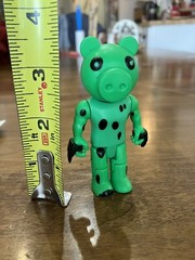 ROBLOX PIGGY Action Figure Toy Dinopiggy Articulated Buildable Green Loose 3.5”