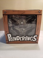 Plunderlings Drench Artic Entertainment Earth Exclusive & Hatchling Crate
