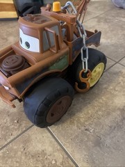 Jakks Disney/Pixar Cars 3 200lb Push & Pull Max Tow Mater Truck With Chain Works