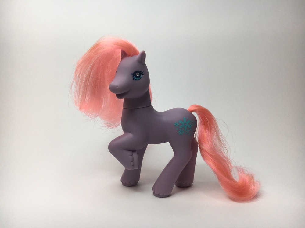 My Little Pony G2 Secret Surprise Friends Petal Blossom