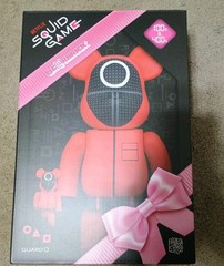 MEDICOM TOYx Squid Game Guard “Circle” BE@RBRICK 100% and 400% figure set