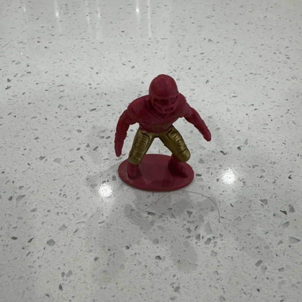 2002 Kaskey Kids Plastic #56 Football Player Figurine NFL Toy Red/Gold+Platform