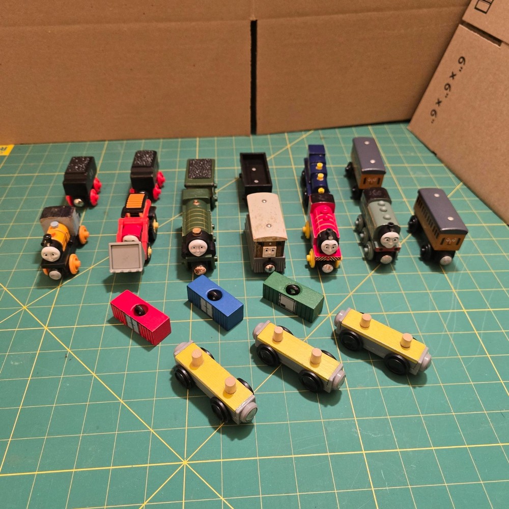 Thomas & Friends Wooden Railway Toy Train Lot – 14 Piece Mixed Vehicle Set
