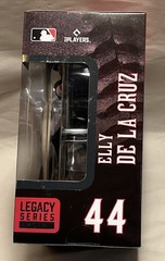 McFarlane MLB SportsPicks ELLY DE LA CRUZ City Connect Cincinnati Reds 7″ Fig