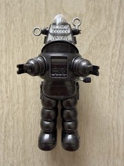 1997 Forbidden Planet Robby The Robot Wind Up Toy With Box