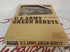 Vintage ACTION MAN The Soldiers US GREEN BERETS Uniform PALITOY in box