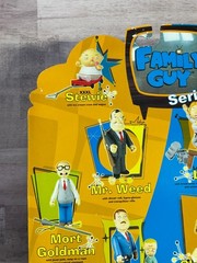 Family Guy Series 4 “XXXL STEWIE” Action Figure Mezco SEALED SEE PICS E1