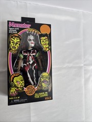 Brand New Ben Cooper Vampire Girl Monster Glow In The Dark Figure NECA 5.5″