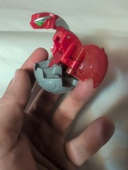 Bakugan Mechtanium Surge Mcdonalds Pyrus Titanium Dragonoid 1000G