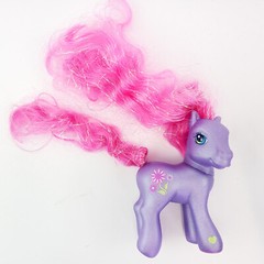 My Little Pony Petal Blossom G3 Purple Pony Super Long Glitter Mane Hair Hasbro
