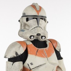 Sideshow Collectibles 1/6 Scale Star Wars Clone Trooper Deluxe 212th Battalion