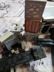 Minecraft Dungeons Battle Chest Lot Multiple Chests And Extras Mattel Jazwares