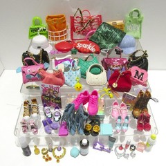 ZURU – Mini Brands – Fashion (Series 4) ~ 5/1 RESTOCK ~ You Choose +Combine Ship