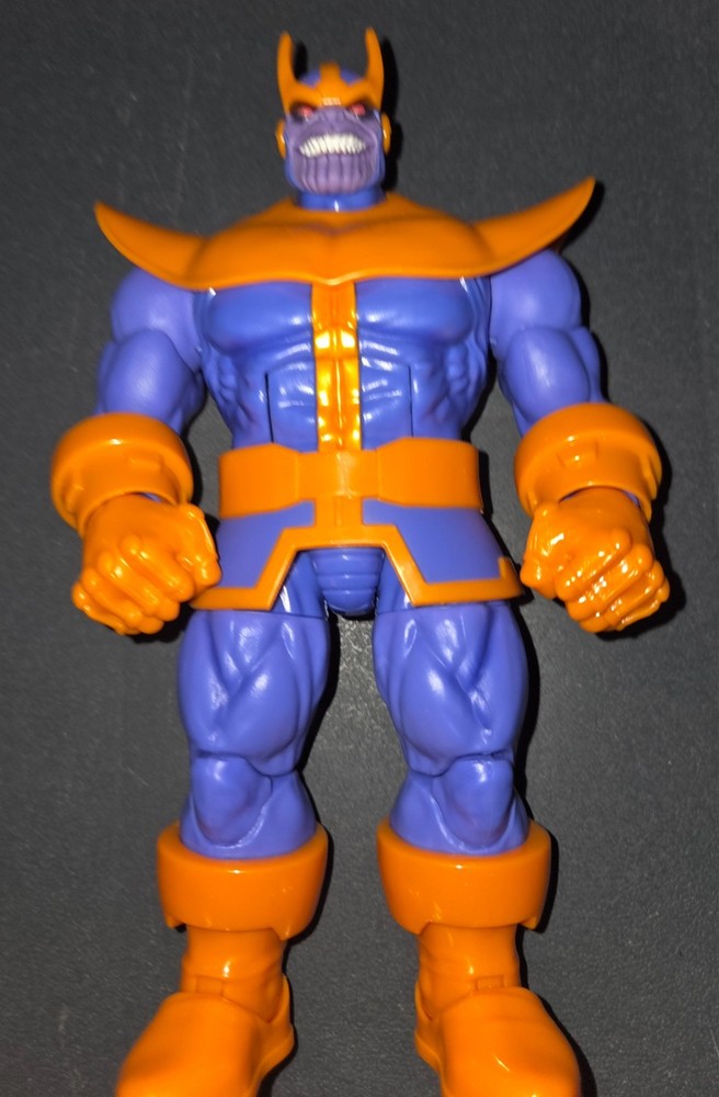 shipsTODAY- Marvel Legends Gamerverse THANOS FIGURE (Psylocke 2 Pack Capcom 2025