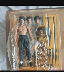 14cm Bruce Lee Articulated Action Figure V1 Yellow Jumpsuit V2 Black Pants KungW