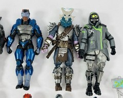 Lot Of 14 Jazwares 4” Fortnite Action Figures