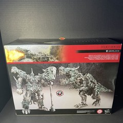 NIB – IN HAND Transformers Studio Series Titan Class GRIMLOCK Age Of Extinction