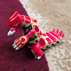 Pokémon Groudon Red Dinosaur Action Figure Plastic Toy Red/Beige/Black