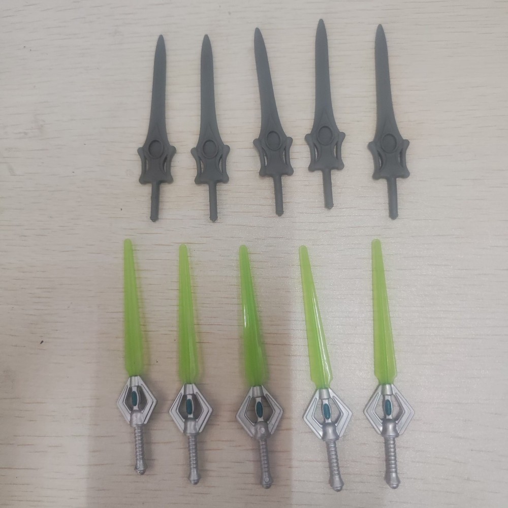10pcs 1:12 Scale Green & Grey Sword Weapons for 6″ He-man She-Ra Action figure