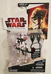 2009 STAR WARS LEGACY COLLECTION BD37 CLONE COMMANDER DEVISS ACTION FIGURE