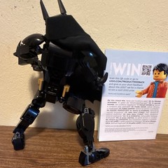 LEGO Batman Action Figure Black Plastic w/ Fabric Cape Included