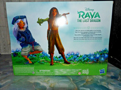 Disney Raya and the Last Blue Dragon Land of Kumandra Playset 20+ Pieces NEW