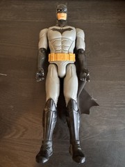 Mattel DC Comics Batman Action Figure Plastic Gray Black Yellow Cape 2018