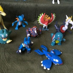POKEMON Mini (1.5in) Figures Toy Lot Of 20! TOMY-RLW-Bondai *Nidoqueen, Charzard