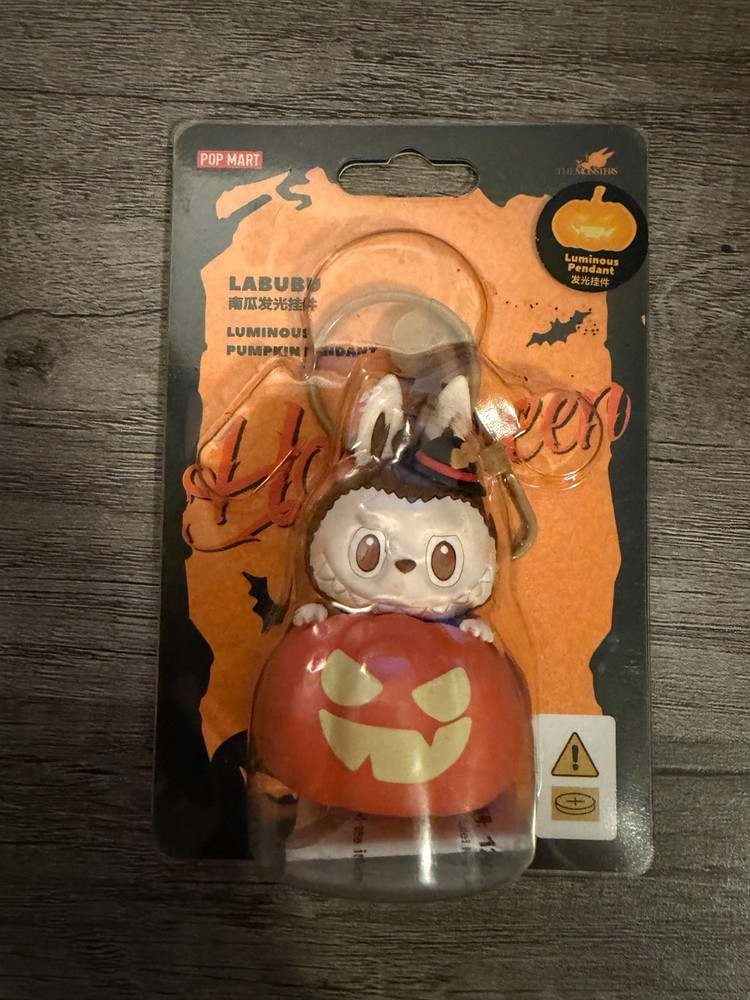 AUTHENTIC POPMART LABUBU The Monsters Halloween Pumpkin Luminous KeychainPendant