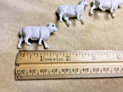 Lot Of 4 White Plastic Sheep For Farm Train Nativity Displays Or Crafting