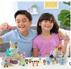 Disney100 Years of Spirited Adventures, Limited Edition 9-piece Figure Set