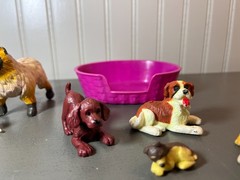 Vintage 1993-94 MEG Puppy In My Pocket x 4 + Extra Animals + Bed + x3 Stands