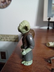 Vintage Kenner Star Wars 1980 Yoda Figure Complete w/ Orange Snake HK *PLS READ*
