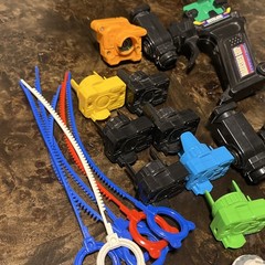 Vintage Beyblade Lot Original Plastic Gen Hasbro lot of beyblades