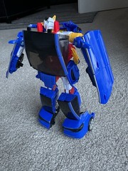 Hello Carbot Grandeur Hawk Hyundai HG330 Celebrity Transforming Robot Figure