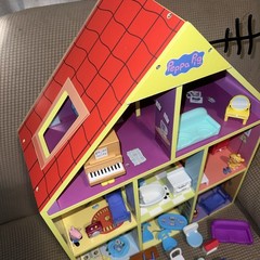 Peppa Pig Wooden Deluxe Playhouse Dollhouse 8 Rooms + 30 Accessories & Figures