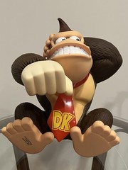 2008 Nintendo Popco Toys R Us DONKEY KONG Figure 10’ Some Bleaching Damage