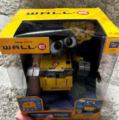Disney Pixar U-Command Wall-E, Model 60261, NEW, SEALED, FRESH BATTERIES INCL