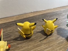 Pokemon Bundle Lot X 10 Figures Pikachu