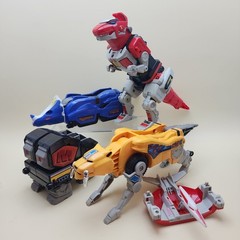 Mighty Morphin POWER RANGERS MMPR (Vintage 1993) MEGAZORD 12″ Combiner Figure