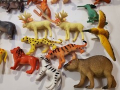 Lot of 21 Mini Wild zoo Animals, Birds, all different